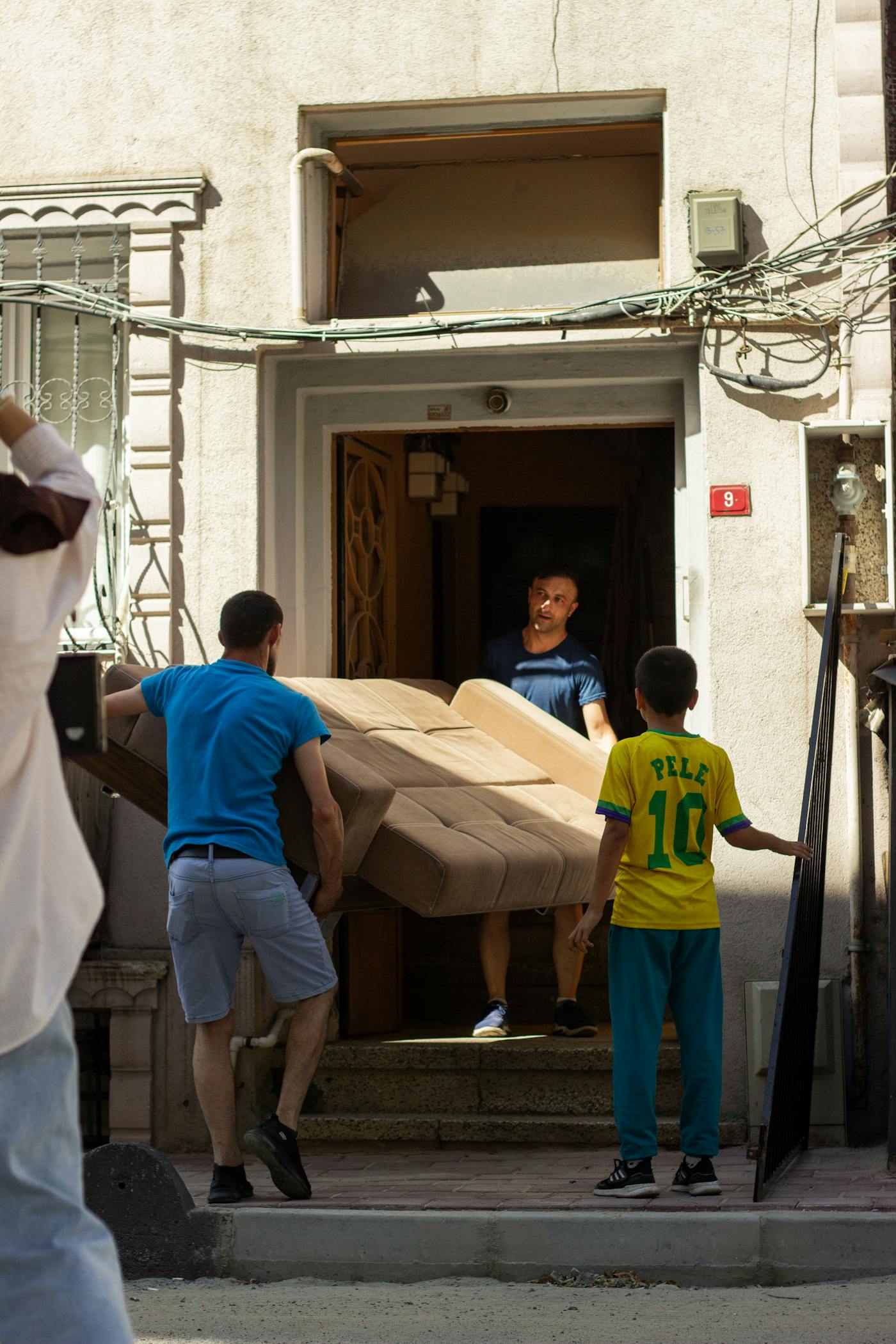 Siren Moving Company crew at work